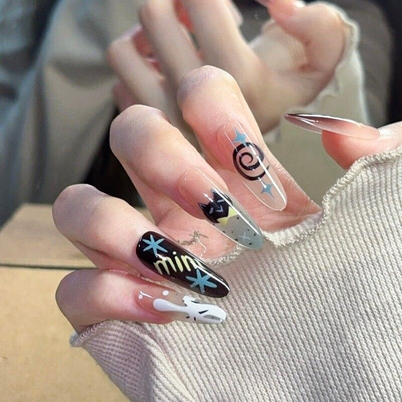 Star Cat Nails
