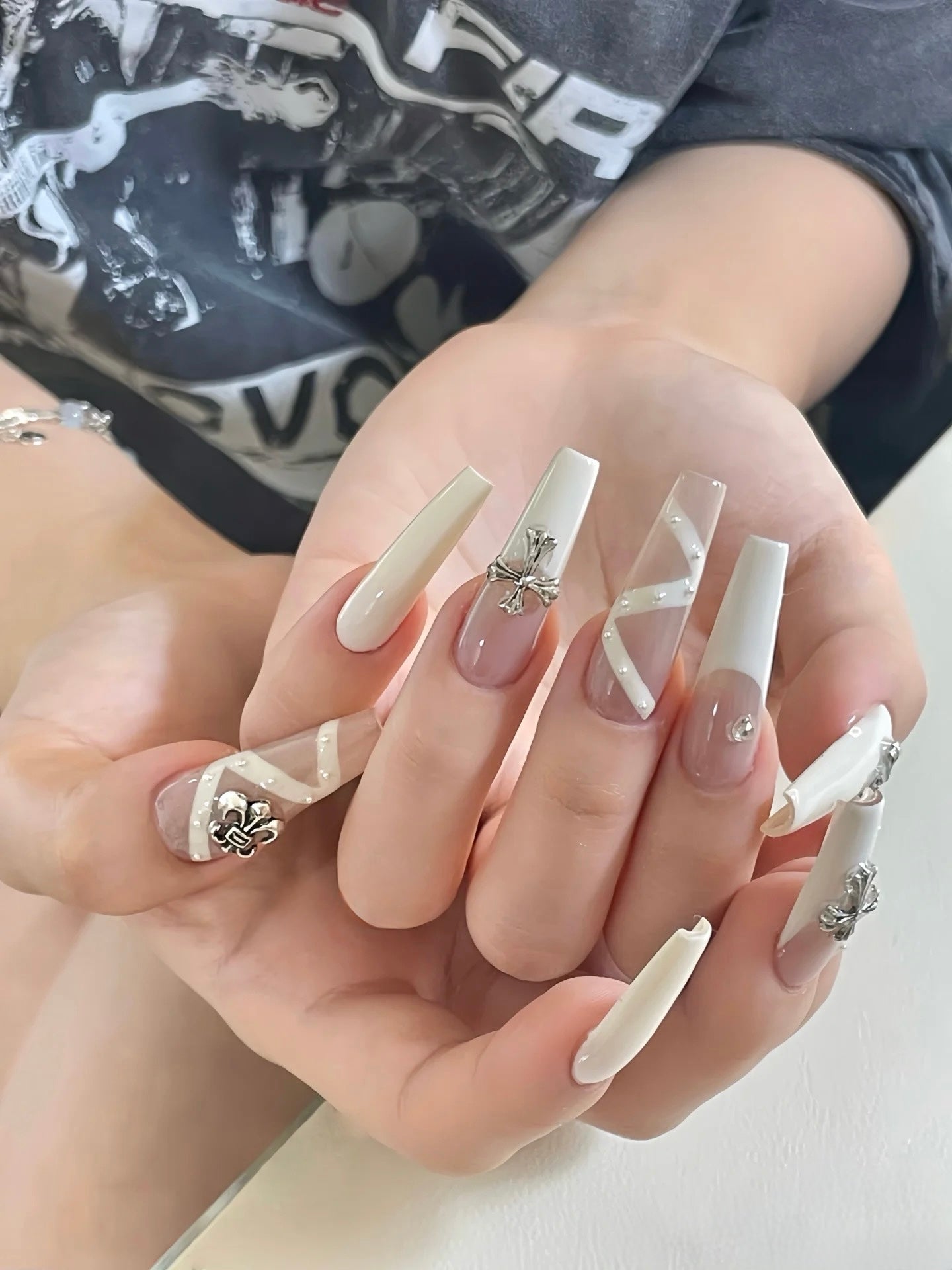 Ivory Ribbon Nails