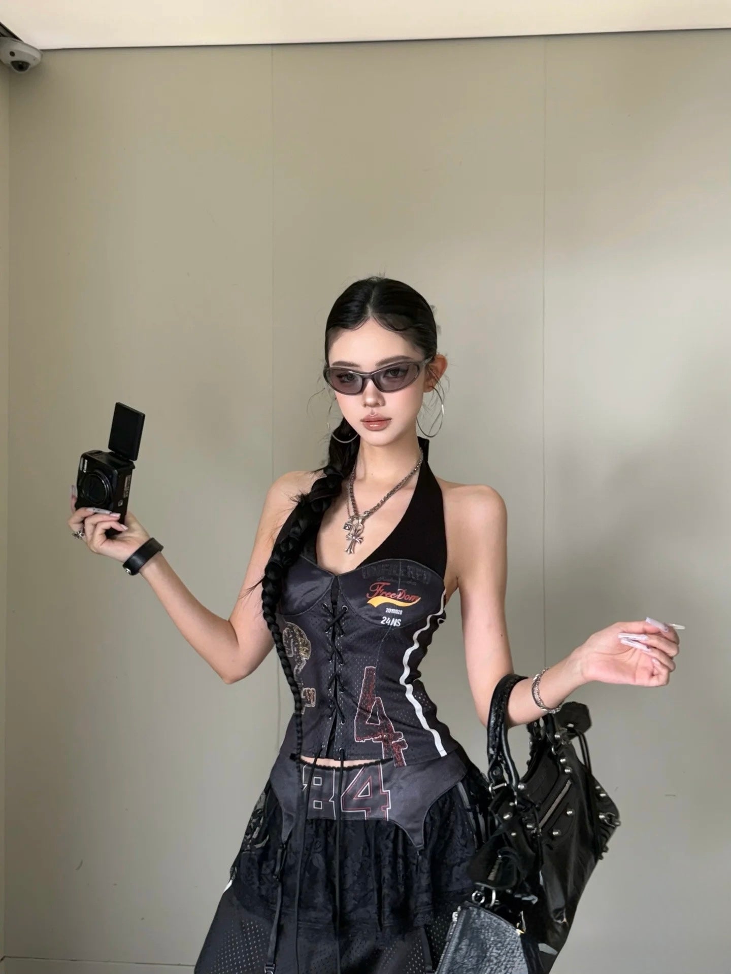 Freedom 24 Top